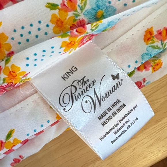 Pioneer Woman King Size Floral Flat Sheet. NEW. 100% Cotton - Picture 5 of 6